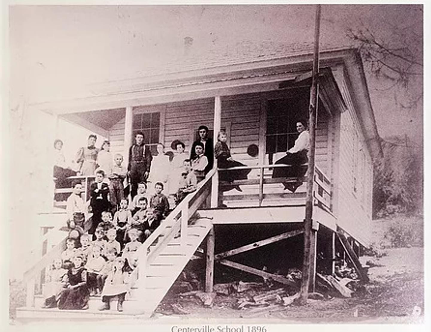 Colman Museum-Centerville Schoolhouse: Living History