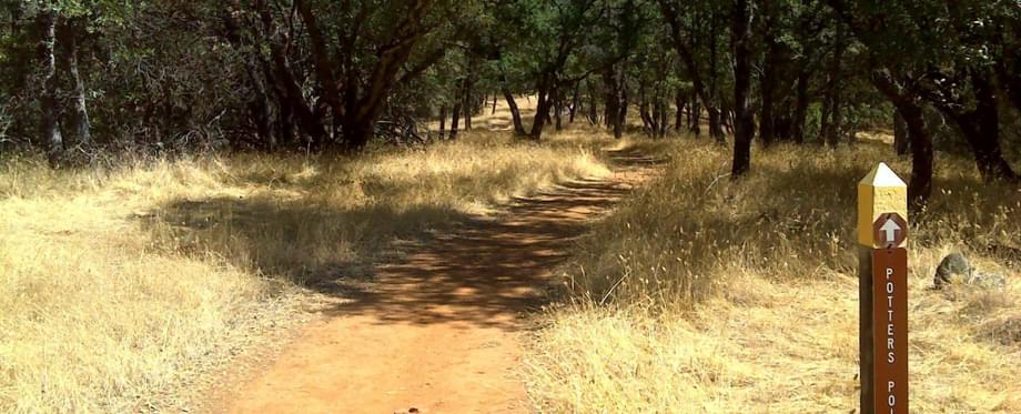 Potters Point Trail