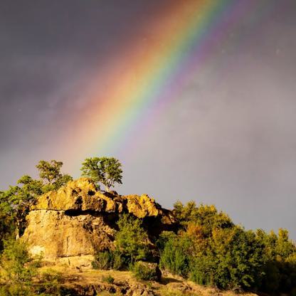 monkey-face-upper-bidwell-park-rainbow-hiking_chico-ca