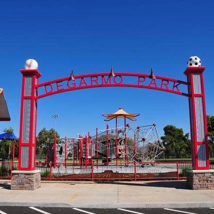 De Garmo Park Entrance